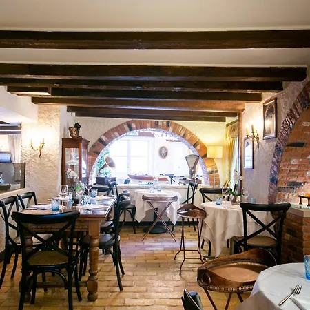 Hotel Des Grands Bois 3*