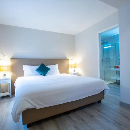 Des Grands Bois 3* Buchillon