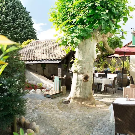Des Grands Bois Hotell Buchillon
