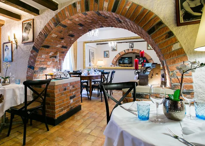 Des Grands Bois 3* Buchillon