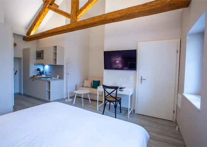 Des Grands Bois Hotel