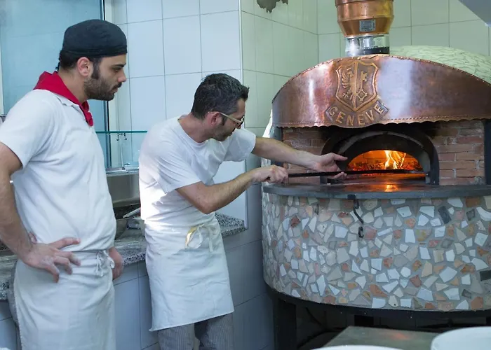 Des Grands Bois Hotel 3*