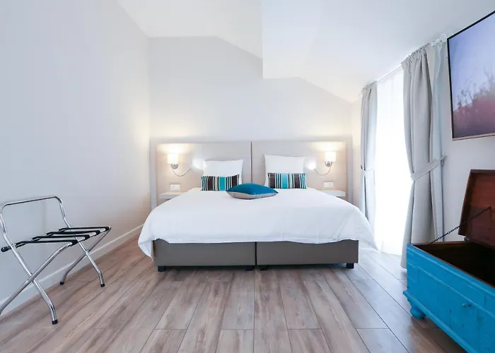 Des Grands Bois 3* Buchillon